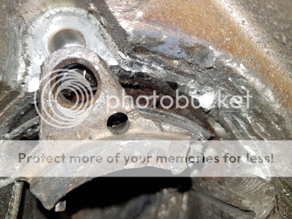 Water pump Seized in to the block 2.5 AXD 2006 VW T4 Forum VW T5 Forum